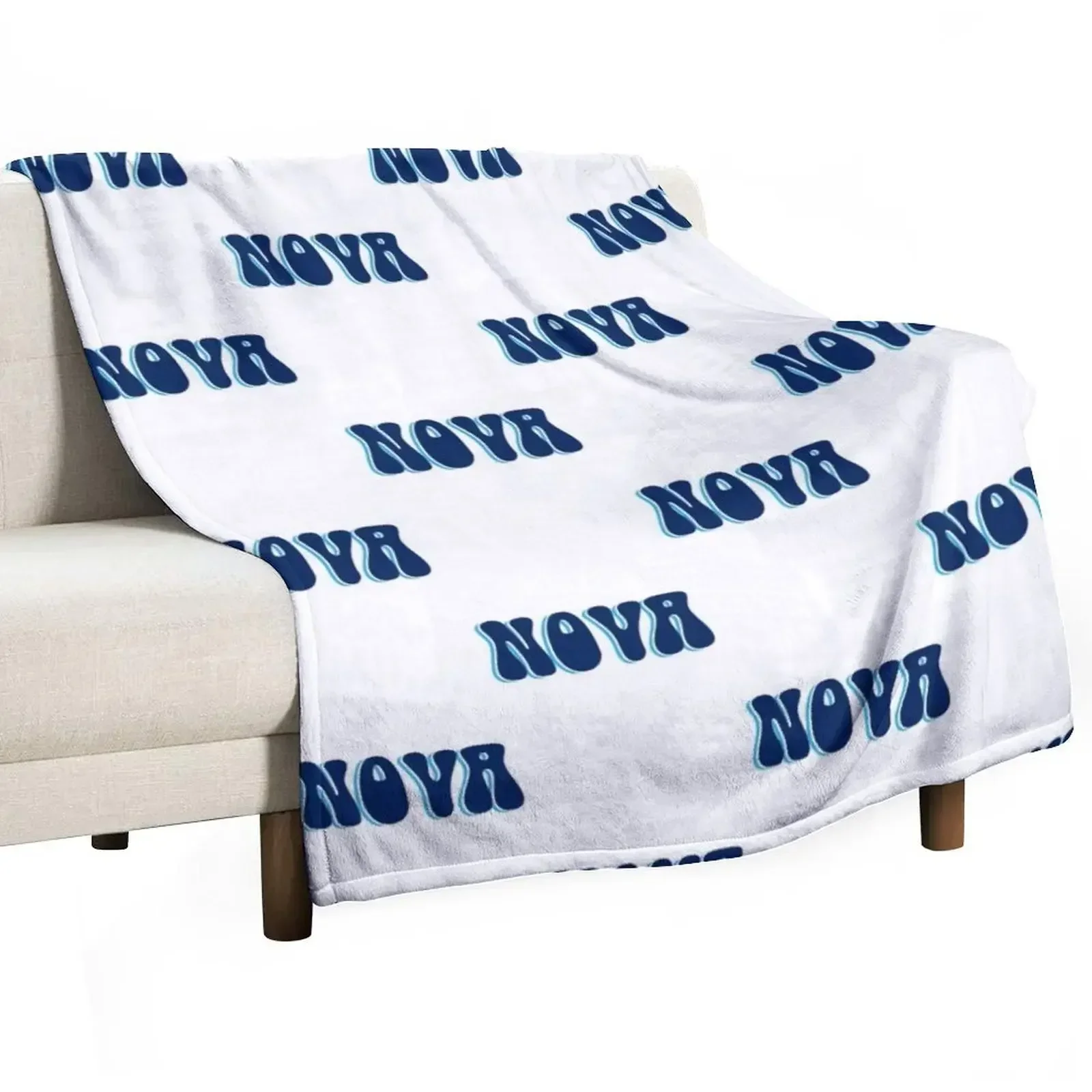 Nova Villanova University Thro - Nova Decor & Lighting Julestjerne recension och pris