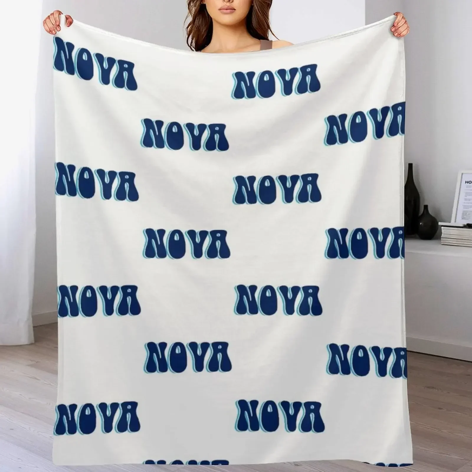 Nova Villanova University Thro - Nova Decor & Lighting Julestjerne recension och pris